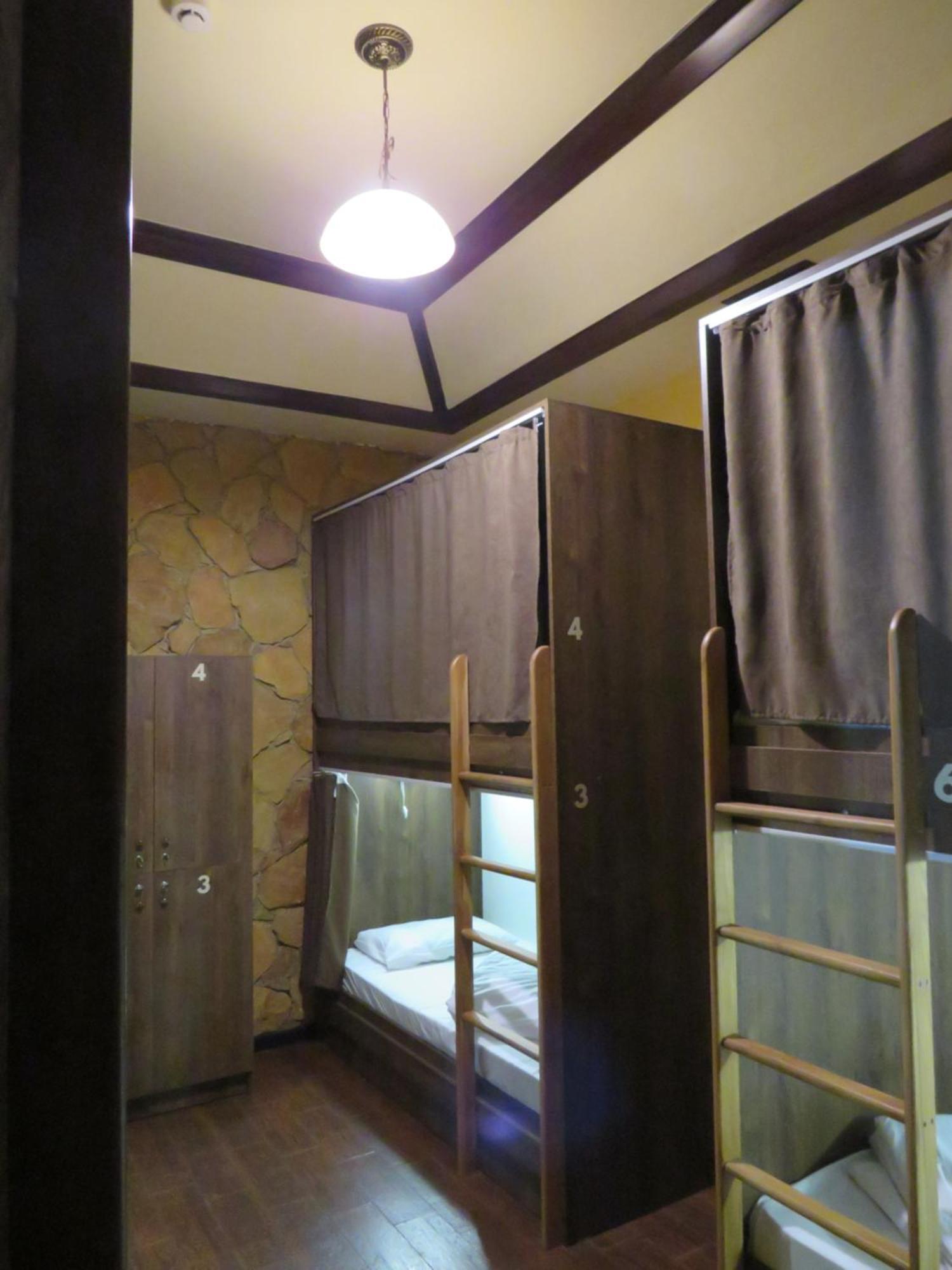 Hostel Jan In The Very Center Jerevan Exteriör bild